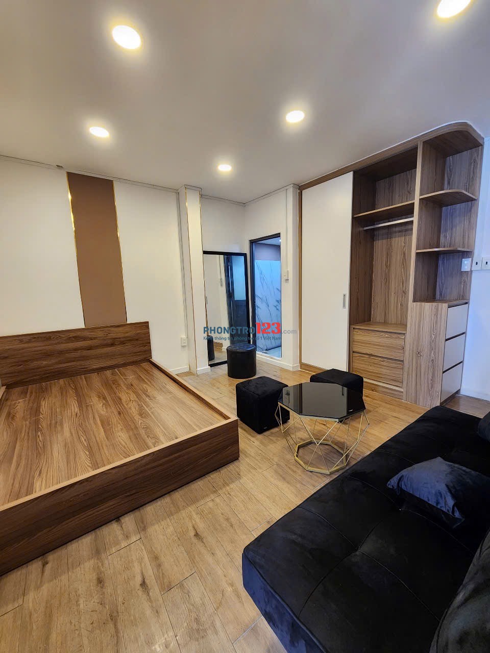 Cho thuê phòng full nội thất có máy giặt riêng 2tr/người - phòng 4 người 7tr5