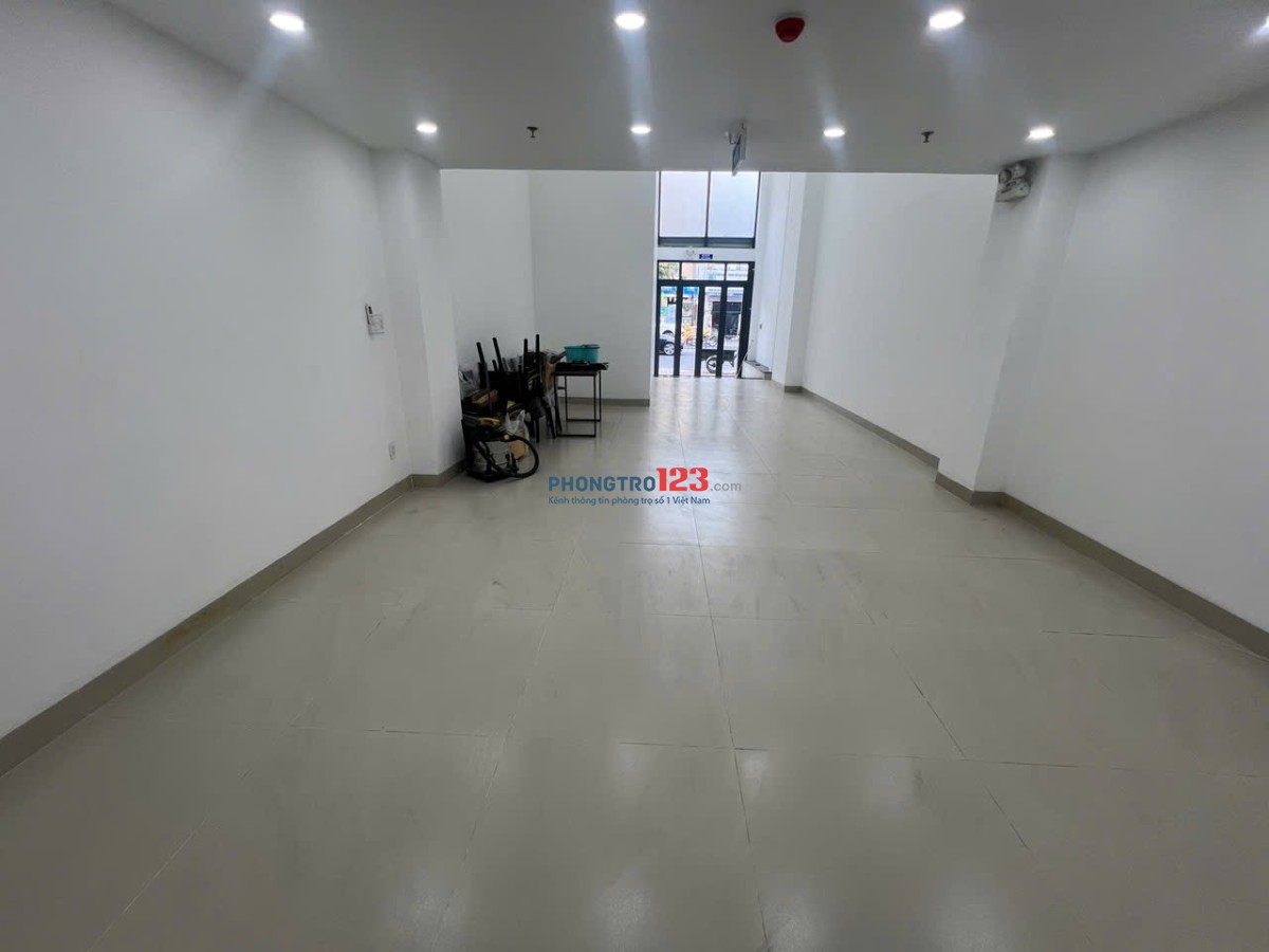 Mặt Bằng DT 80m, đường lớn 2 chiều, số 71 Bạch Đằng, Phường 15, Quận Bình Thạnh