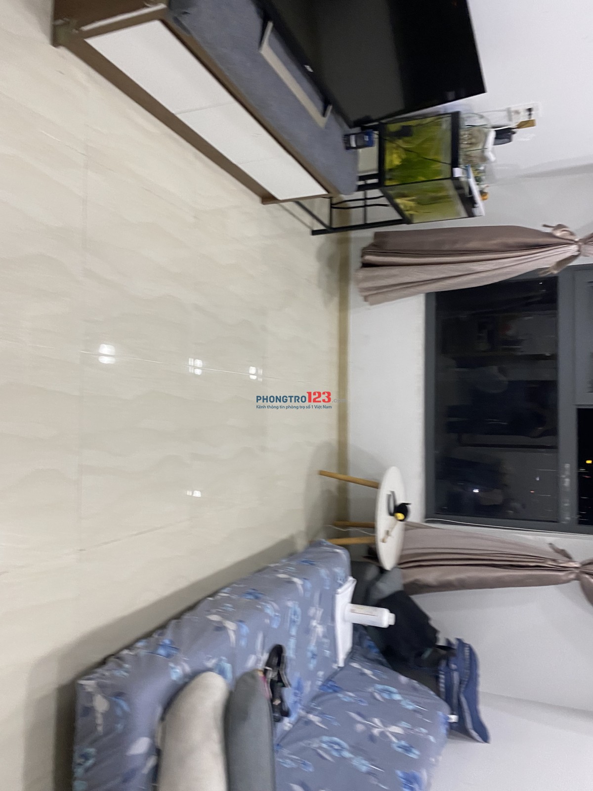 Tim ban nu o ghep can ho chung cu bcon gaảden , co san noi thất , chỉ cần xách vali vào ở
