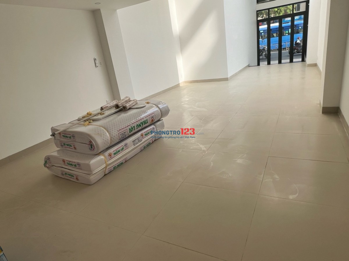 Mặt Bằng DT 80m, đường lớn 2 chiều, số 71 Bạch Đằng, Phường 15, Quận Bình Thạnh
