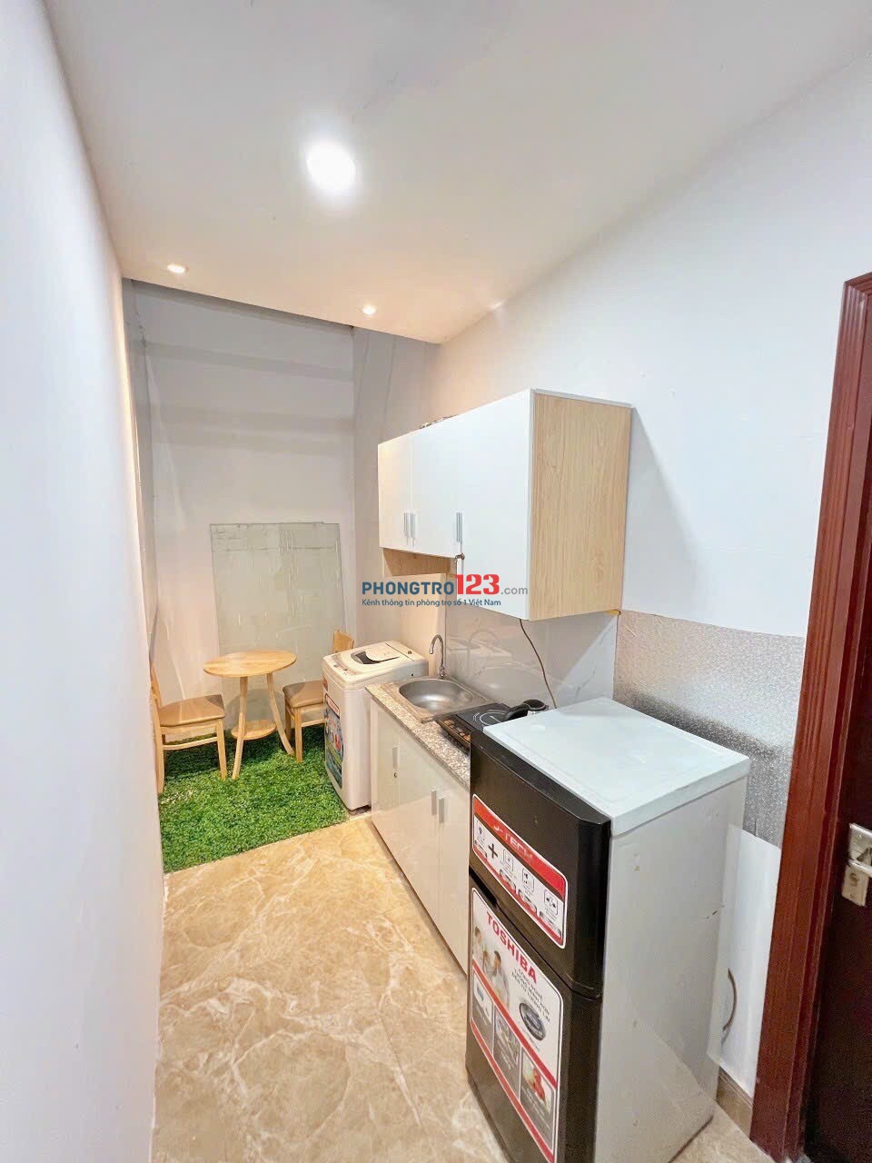 CHO THUÊ PHÒNG BAN CÔNG 1/ HÀ HUY GIÁP NGAY BẾN XE NGÃ TƯ GA - GIÁP GÒ VẤPGiá thuê : 3.3 triệu
