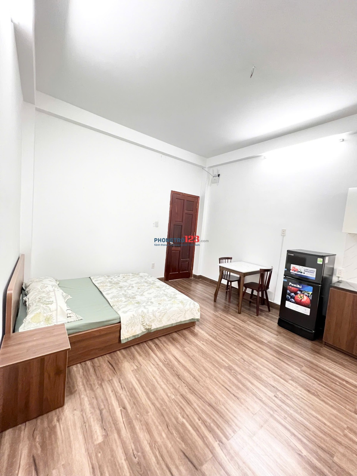 Cho Thuê Phòng Bình Thạnh Ban Công, Máy Giặt Riêng, Gần Chợ Bà Chiểu