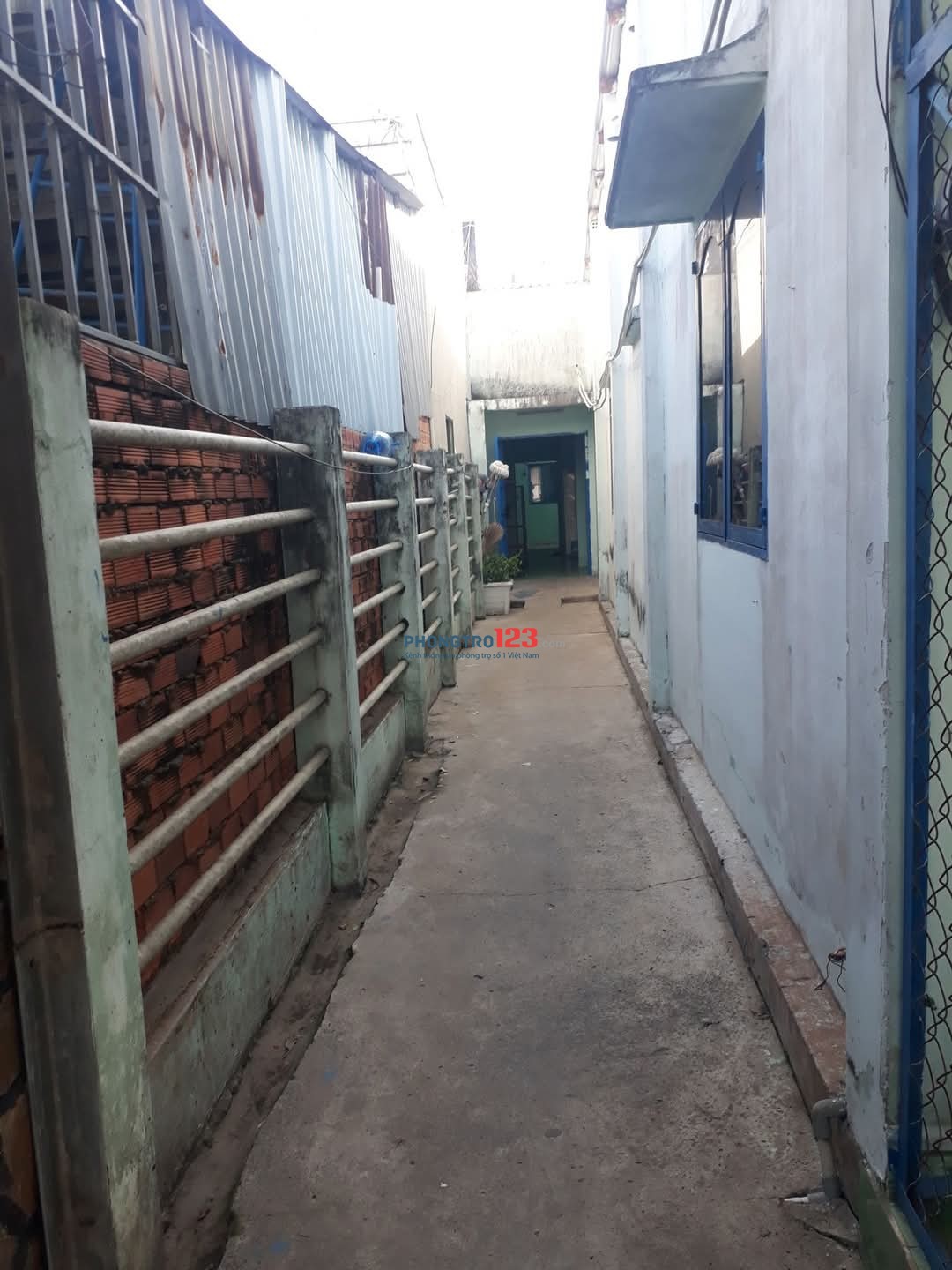 CHO THUÊ PHÒNG TRỌ GẦN NGÃ TƯ TÂN QUY