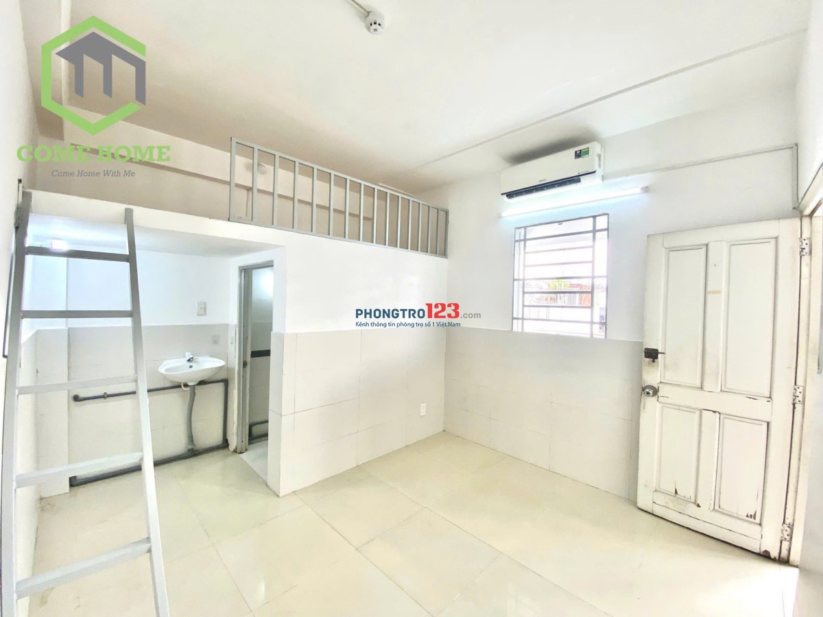 Phòng mới ngay chợ Phạm Văn Bạch - cửa sổ thoáng đẹp