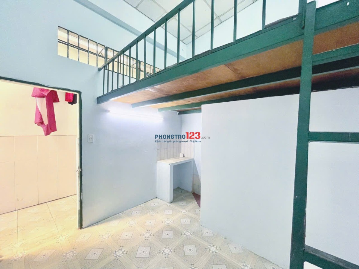 Phòng cho thuê gần Nguyễn Oanh, giá từ 2tr2