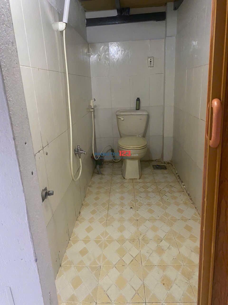 Phòng trọ 18-32m2 gần ngã ba CMT8, Phạm Văn Hai