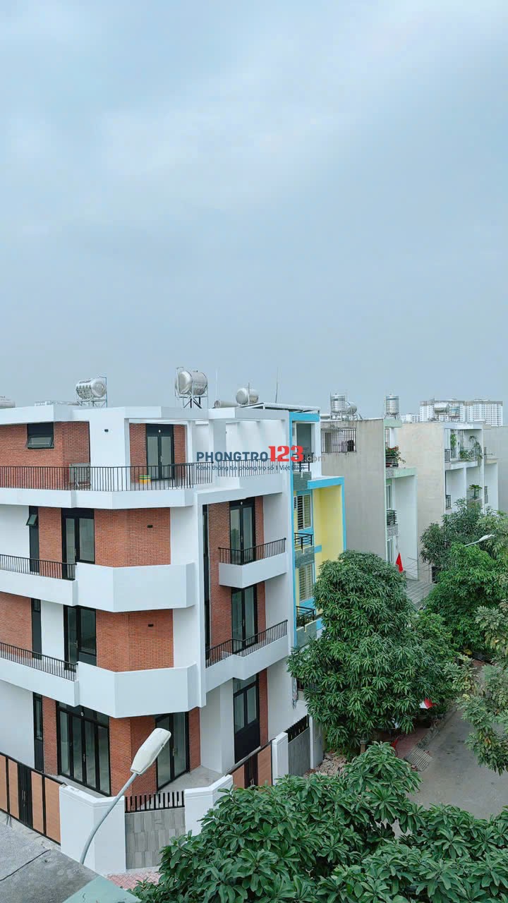 Cho Thuê Nhà Đẹp KDC 13E Intresco 4PN, Đầy Đủ Tiện Ích, Giá thuê chỉ 15Tr/th view đẹp