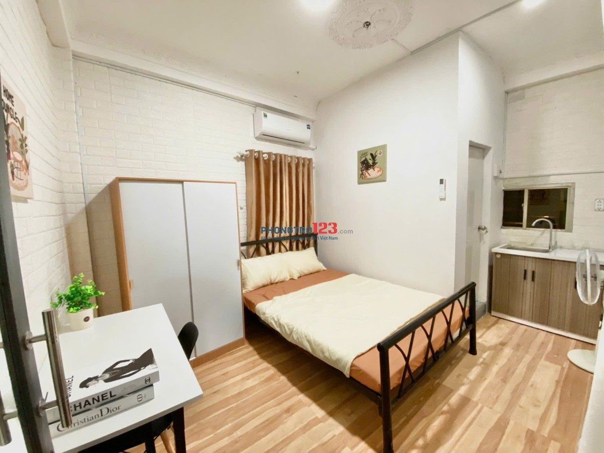 Cho Thuê Phòng Huỳnh Tịnh Của Gần Cv Lê Văn Tám, Chợ Tân Định