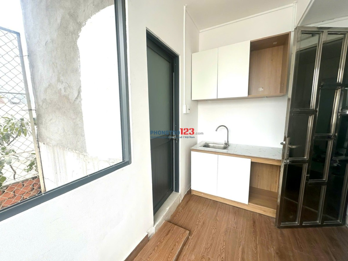 Cho thuê phòng trọ full nt,có nhiều cửa sổ, bếp tách, gần the Vista An Phú