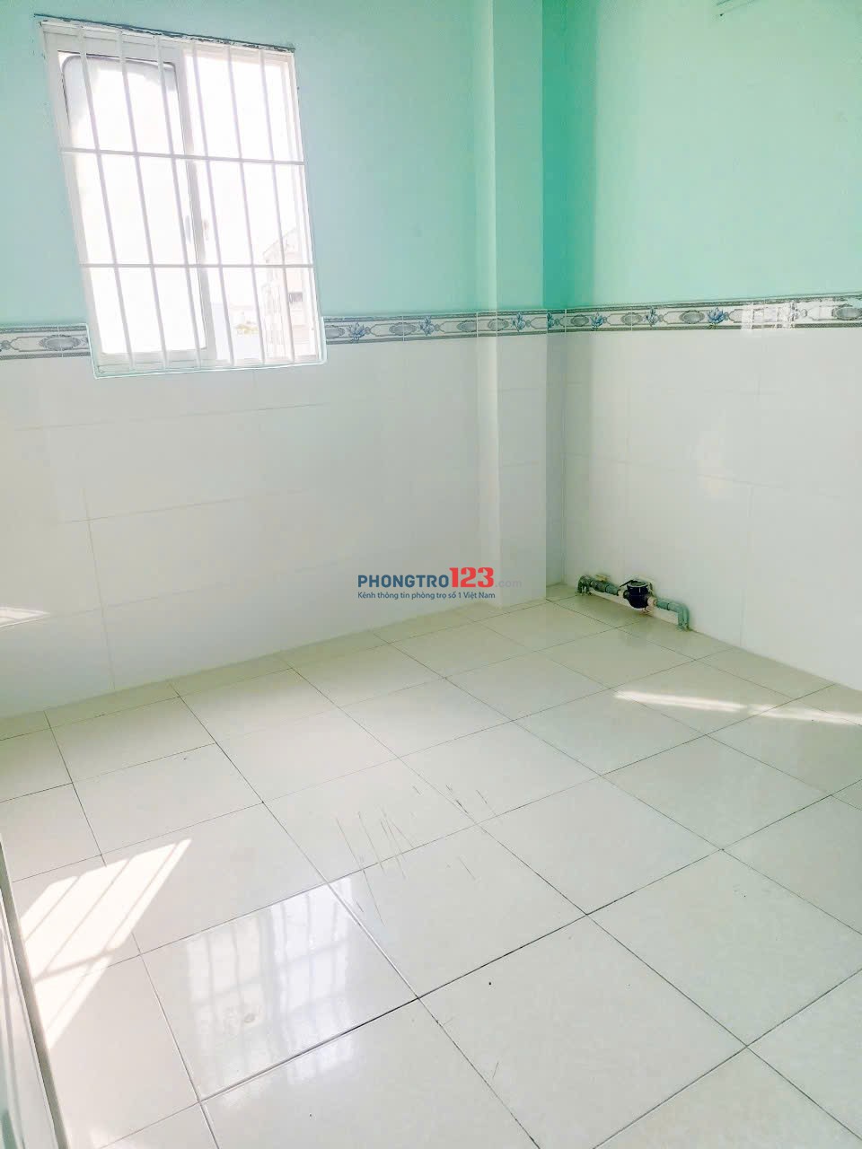Chính chủ cho thuê nhà: Tân Hòa Đông, P14, Q6. TPHCM. Giá: 2,3 triệu/tháng. LH. C.Thu :0918410614.