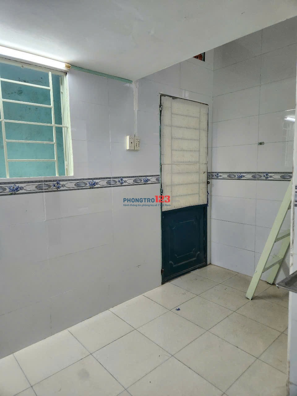 Chính chủ cho thuê nhà: Tân Hòa Đông, P14, Q6. TPHCM. Giá: 2,3 triệu/tháng. LH. C.Thu :0918410614.