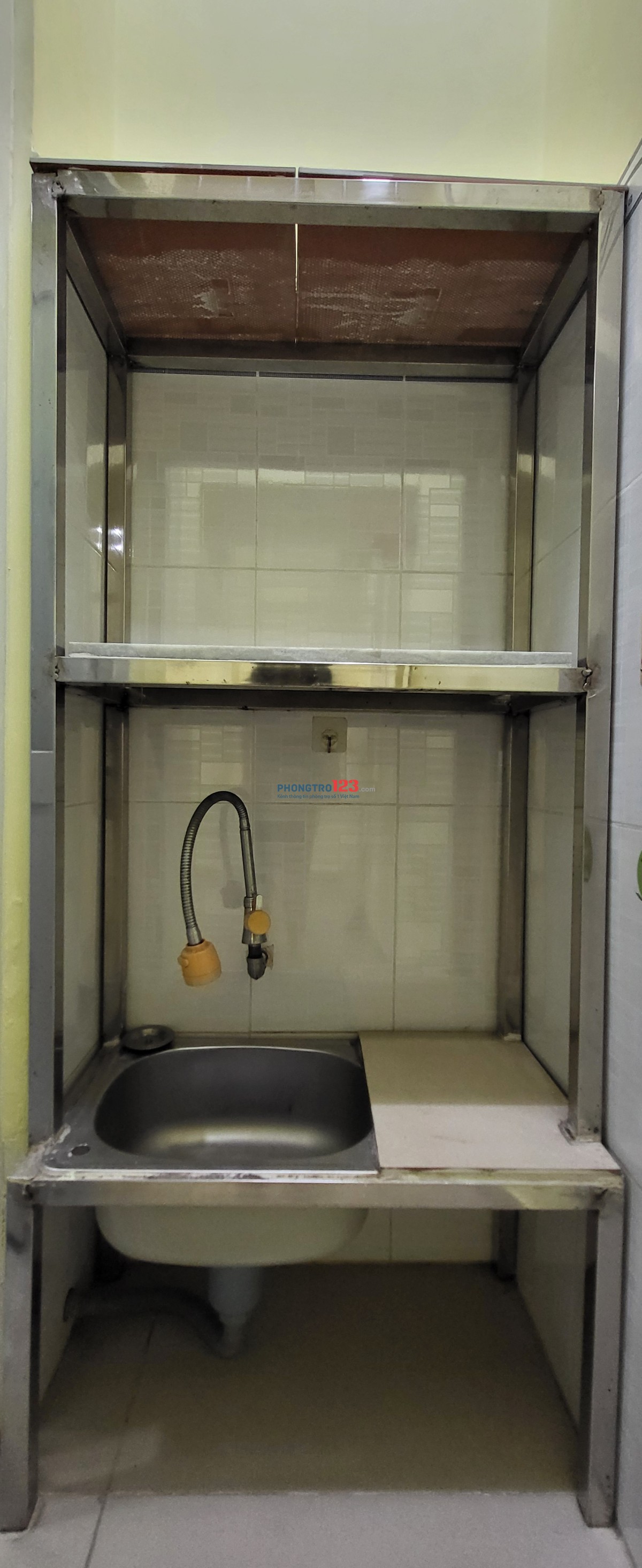 Phòng lầu 2 và 3, máy lạnh, gác, cửa sổ, an toàn PCCC, Lê Lai P3 Gò Vấp