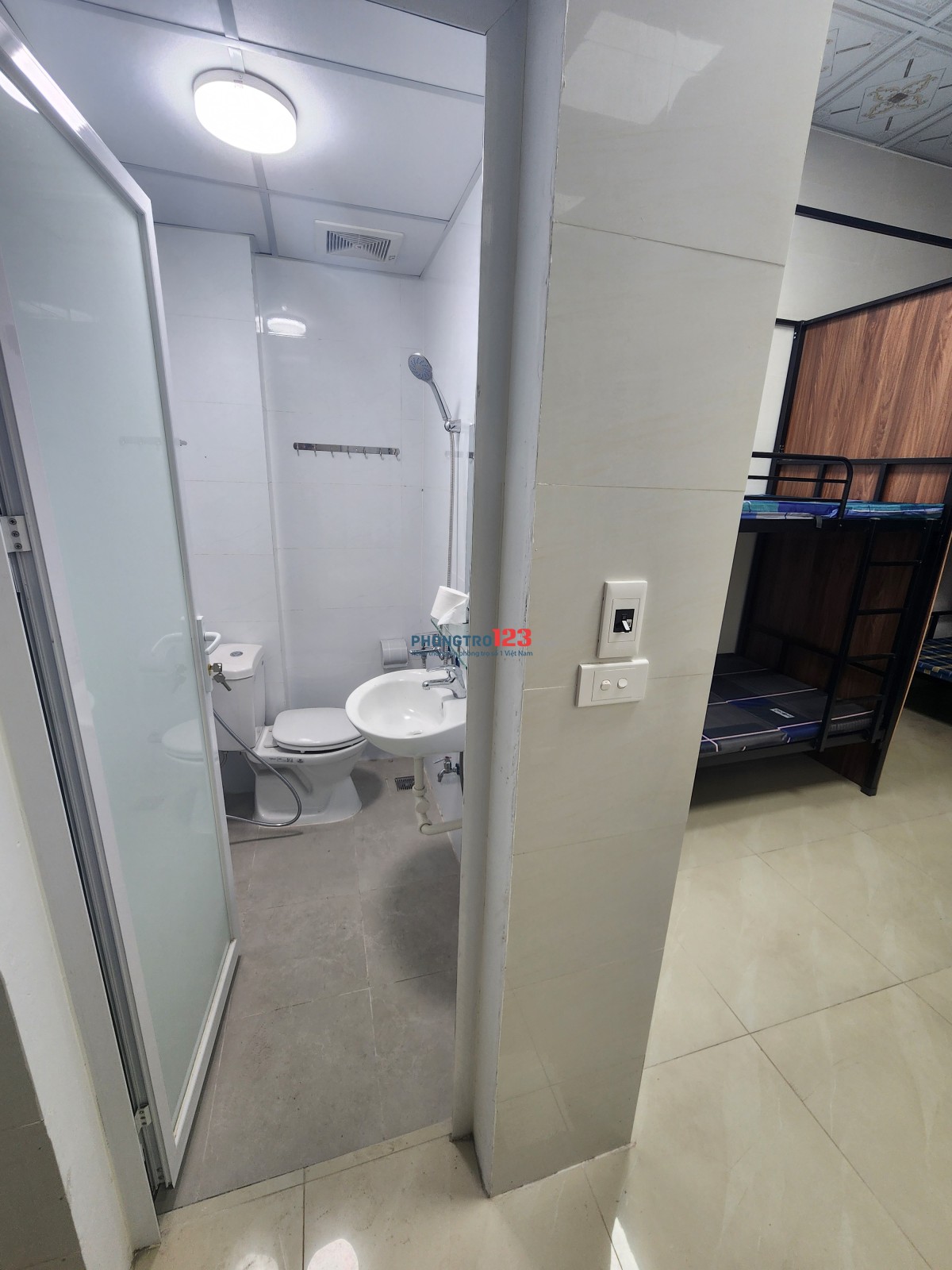 CHO THUÊ PHÒNG Ở GHÉP – GIÁP BÁT – GẦN BẾN XE – GẦN CÁC TRƯỜNG ĐẠI HỌC