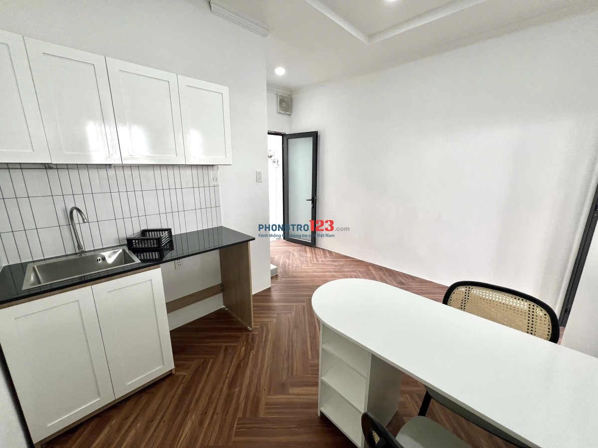 Khai trương căn hộ 1 phòng ngủ ban công máy giặt riêng rộng 40m2 ngay Bạch Đằng Bình Thạnh