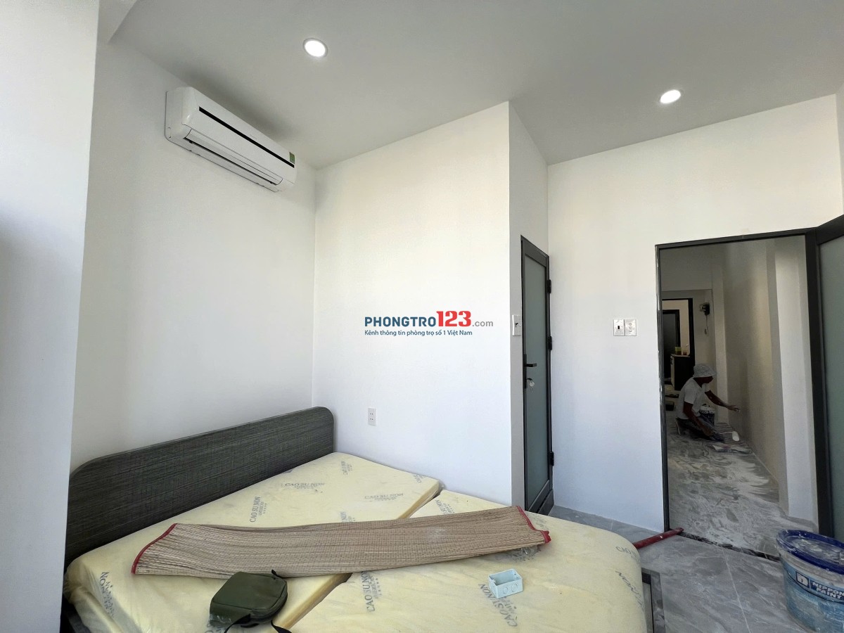 PHÒNG 30m2 MỚI 100% BAN CÔNG, XA BẾP - QUẬN BÌNH THẠNH GẦN QUẬN 1, QUẬN 3, QUẬN 2, QUẬN PHÚ NHUẬN