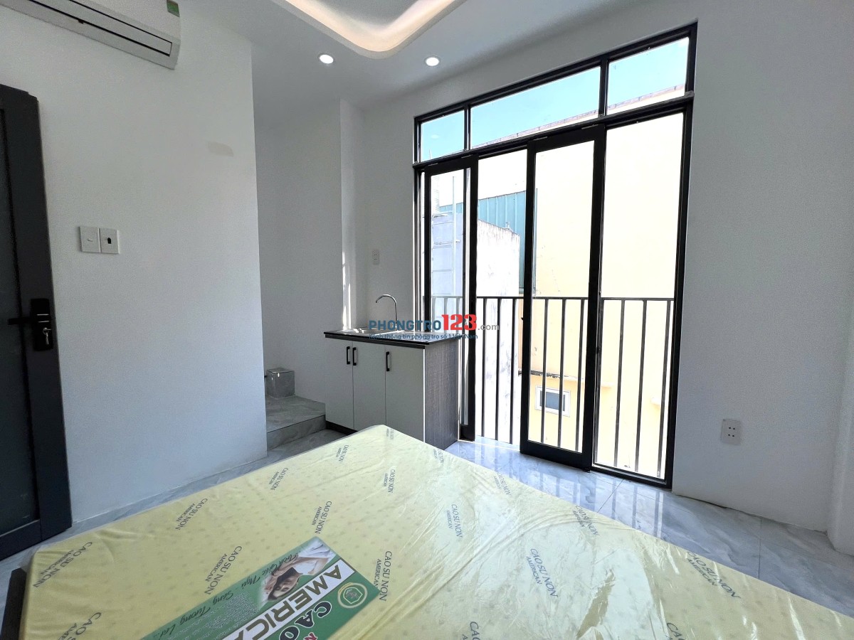 PHÒNG 30m2 MỚI 100% BAN CÔNG, XA BẾP - QUẬN BÌNH THẠNH GẦN QUẬN 1, QUẬN 3, QUẬN 2, QUẬN PHÚ NHUẬN