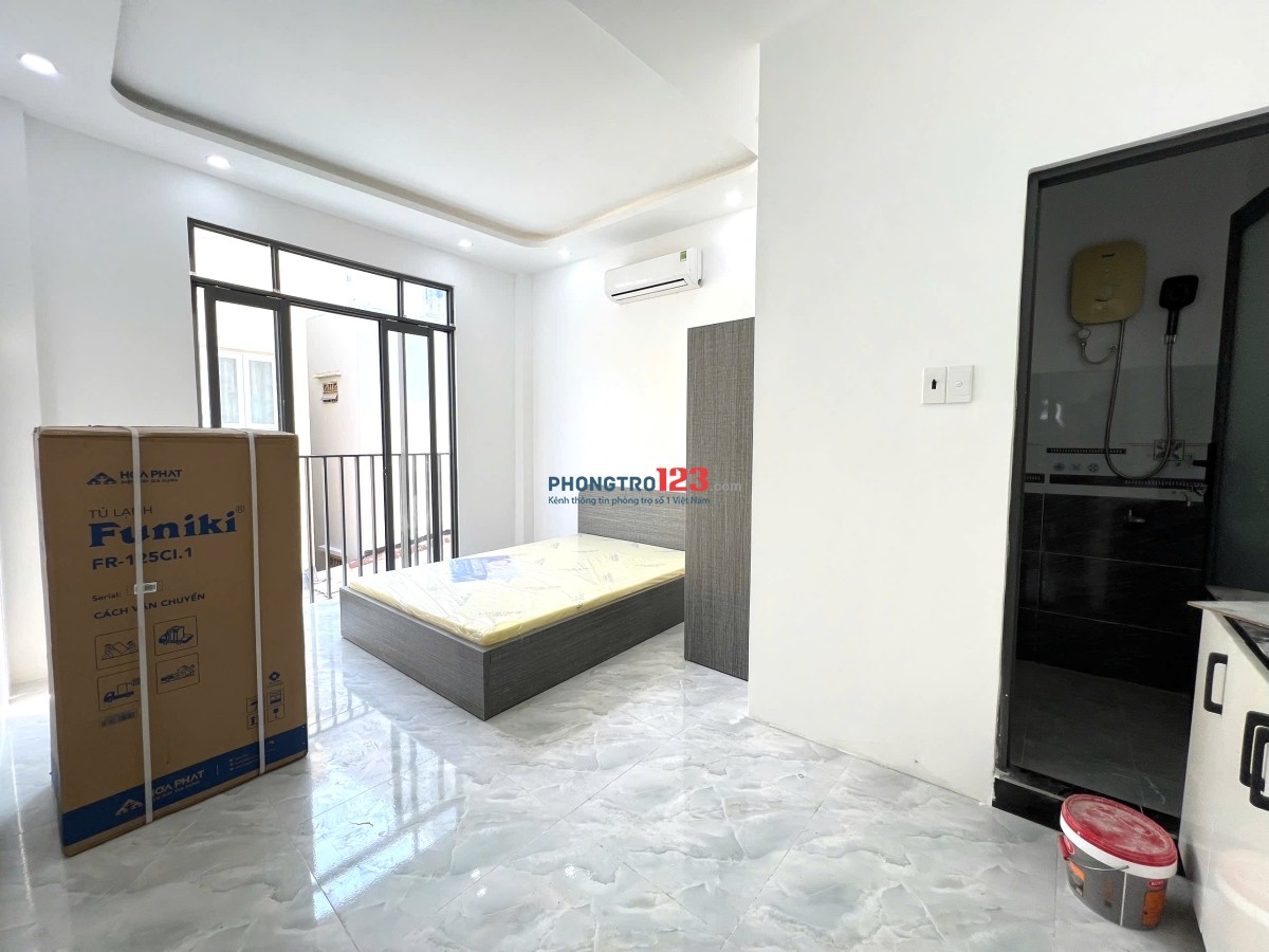 PHÒNG 30m2 MỚI 100% BAN CÔNG, XA BẾP - QUẬN BÌNH THẠNH GẦN QUẬN 1, QUẬN 3, QUẬN 2, QUẬN PHÚ NHUẬN