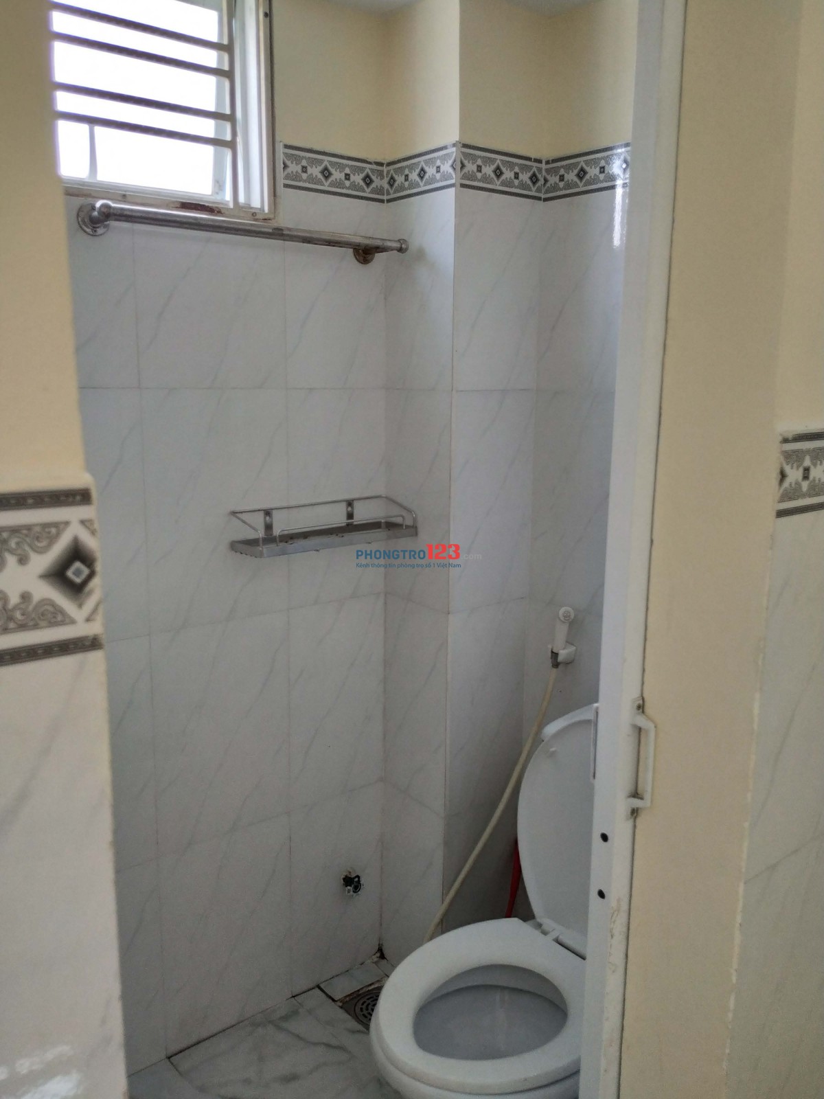 Cho thuê nhà nguyên căn, đường Lê Đức Thọ, P15, Gò Vấp.