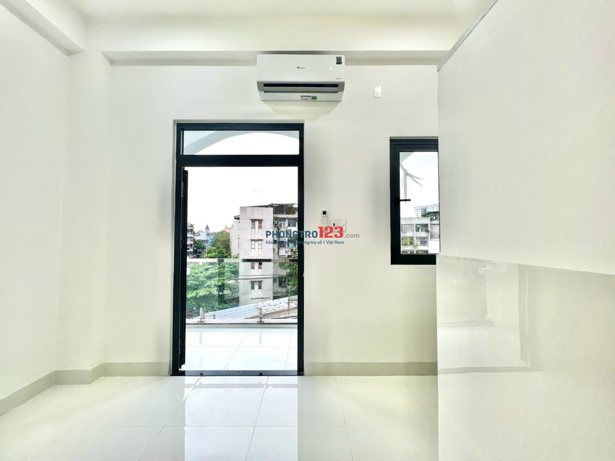 PHÒNG BAN CÔNG GIÁ TỐT FULL NT NGAY LOTTE Q7
