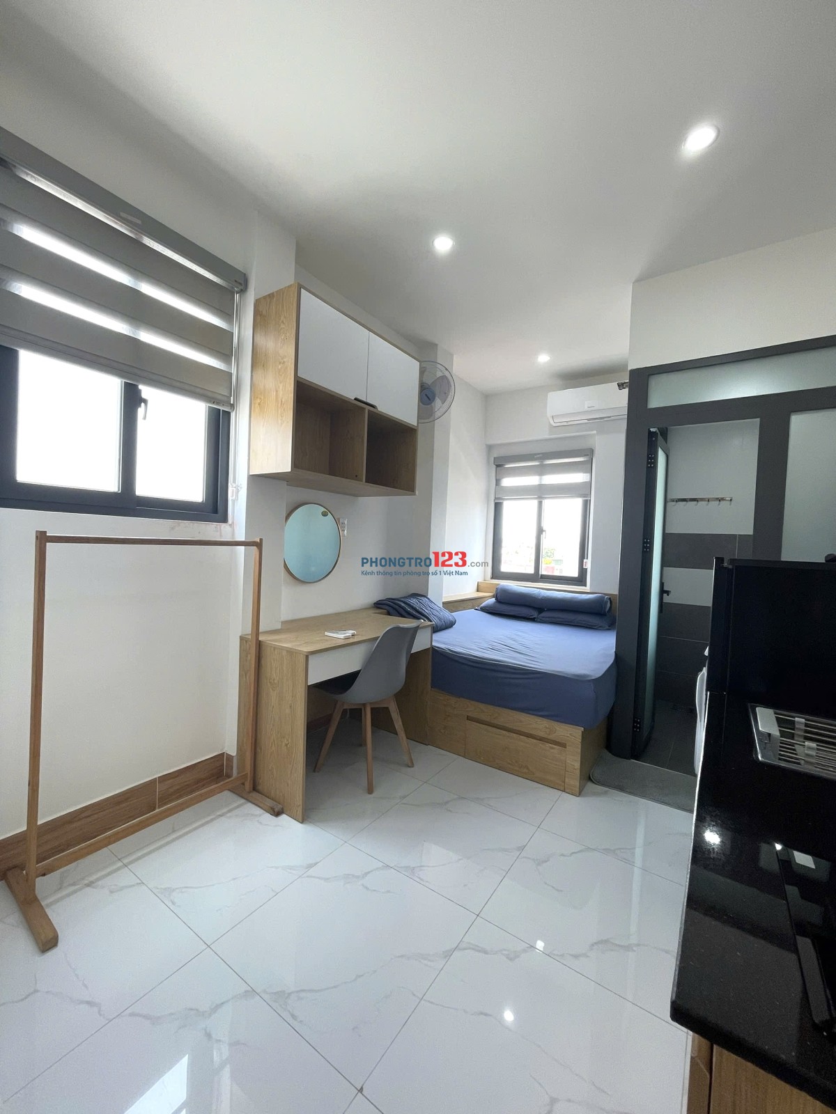 Cho thuê Phòng mới cửa sổ, xa bếp, thoáng mát - Lê Quang Định, Bình Thạnh gần quận 1, quận 2, quận 3