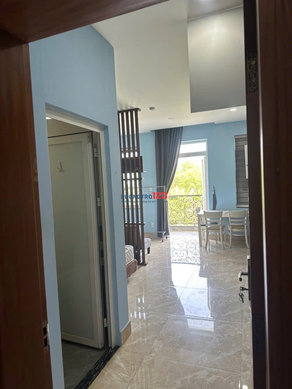 CHO THUÊ PHÒNG BAN CÔNG - HÀ HUY GIÁP NGAY BẾN XE NGÃ TƯ GA - GIÁP GÒ VẤPGiá thuê : 3.3 triệu