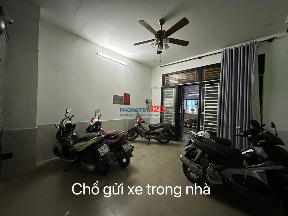 Phòng trọ siêu rộng, có ánh sáng và ban công riêng