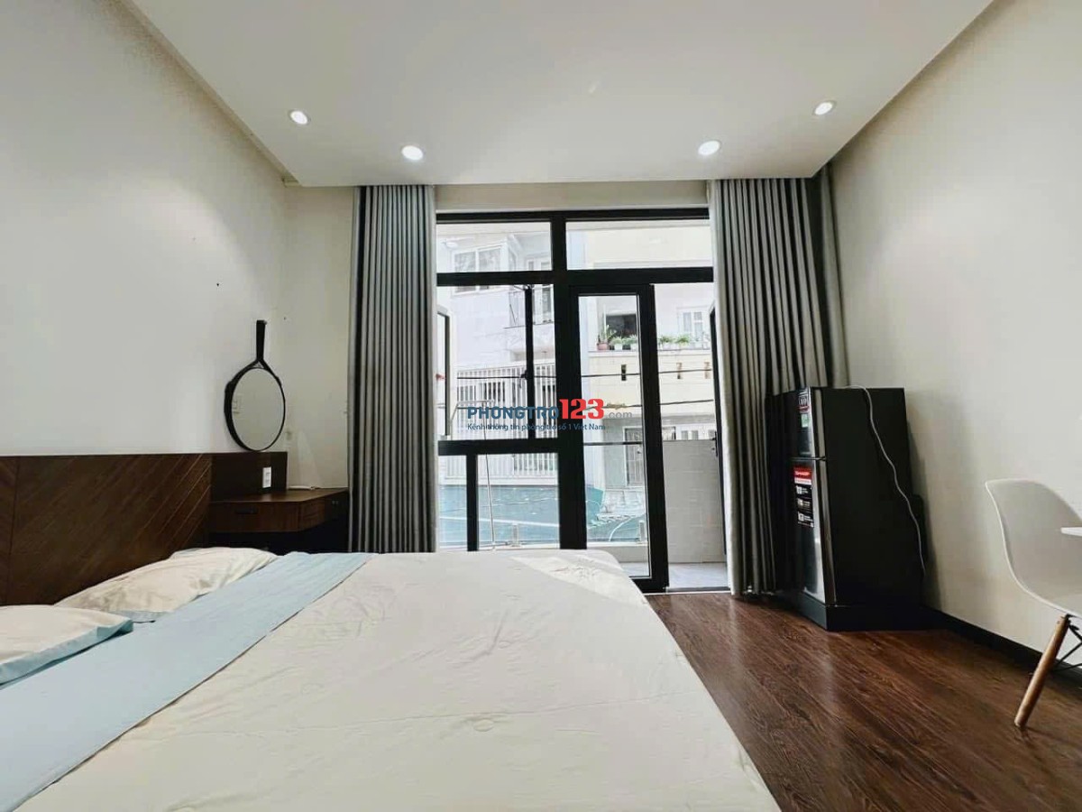 Cho thuê căn họp Studio - Ban Công 99 Nơ Trang Long - P13 - Quận Bình Thạnh - Diện tích : 30m2