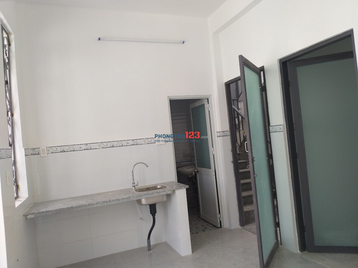 Phòng mới xây 35m2, Nguyễn Duy Trinh, Q2
