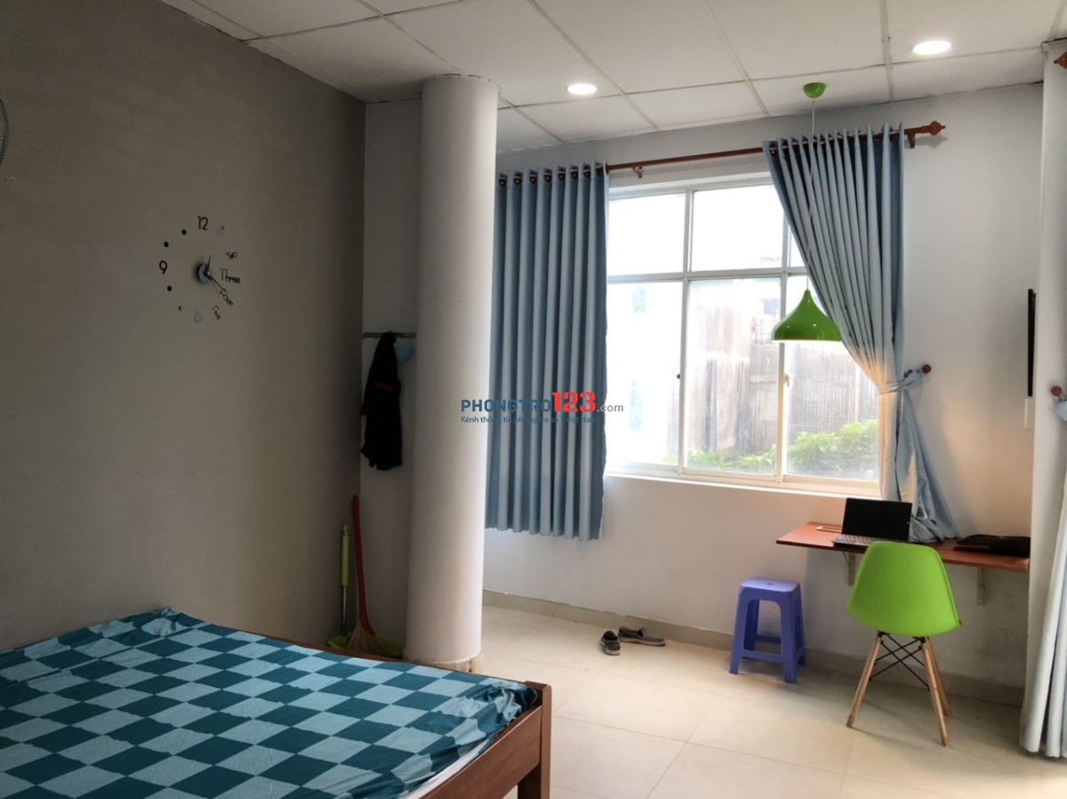 PHÒNG TRỌ CAO CẤP - ĐẦY ĐỦ NỘI THẤT - NGAY SÁT SÂN BAY QUỐC TẾ TÂN SƠN NHẤT