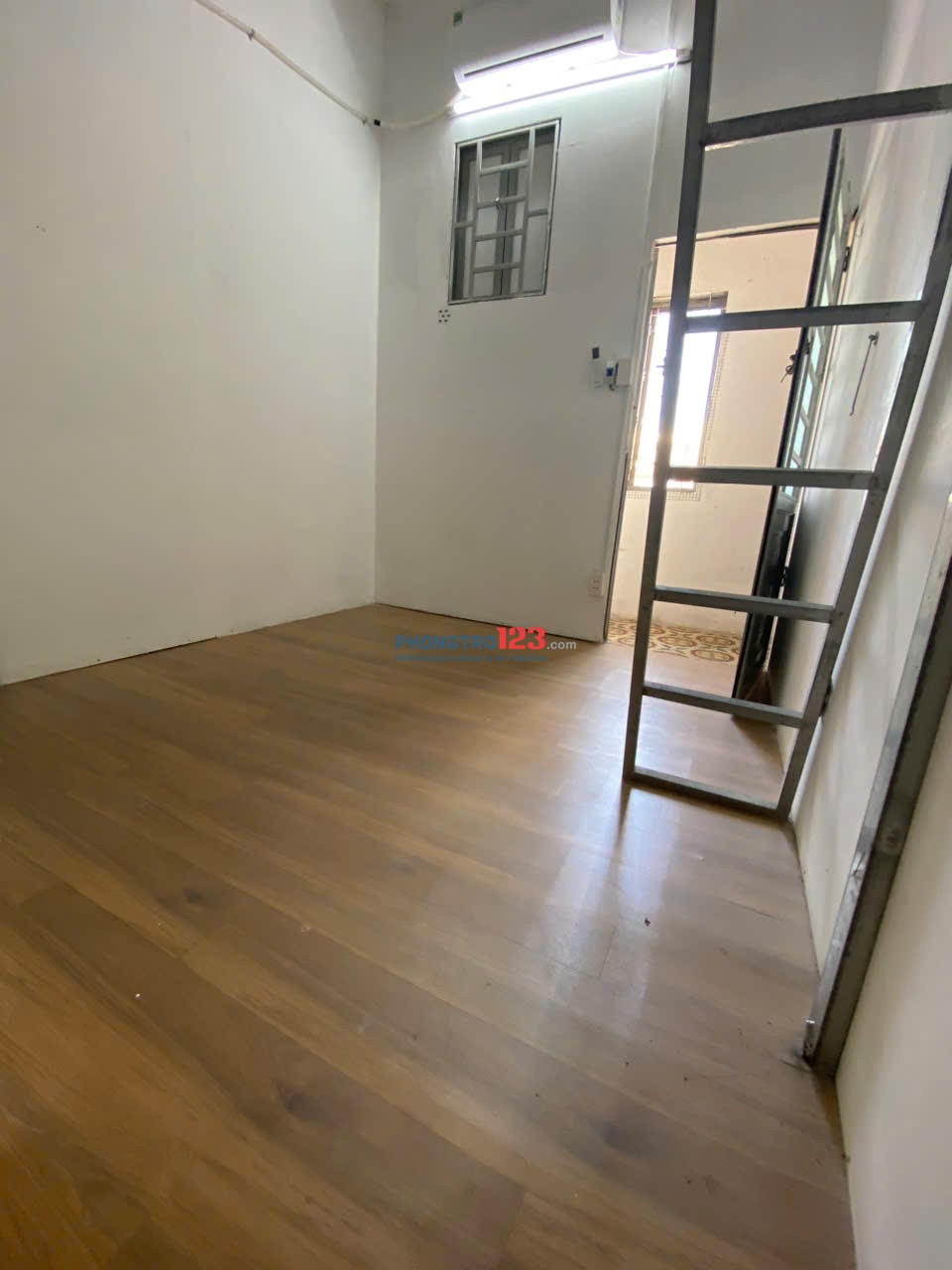 PHÒNG TRỌ MÁY LẠNH CÓ GÁC TRẦN VĂN ĐANG Q3 GIÁ RẺ