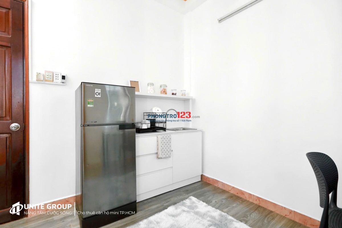 Khai Trương Phòng Trọ ban công full nội thất ở Đặng Văn Ngữ gần Huỳnh Văn Bánh giáp Q1, ở Phú Nhuận
