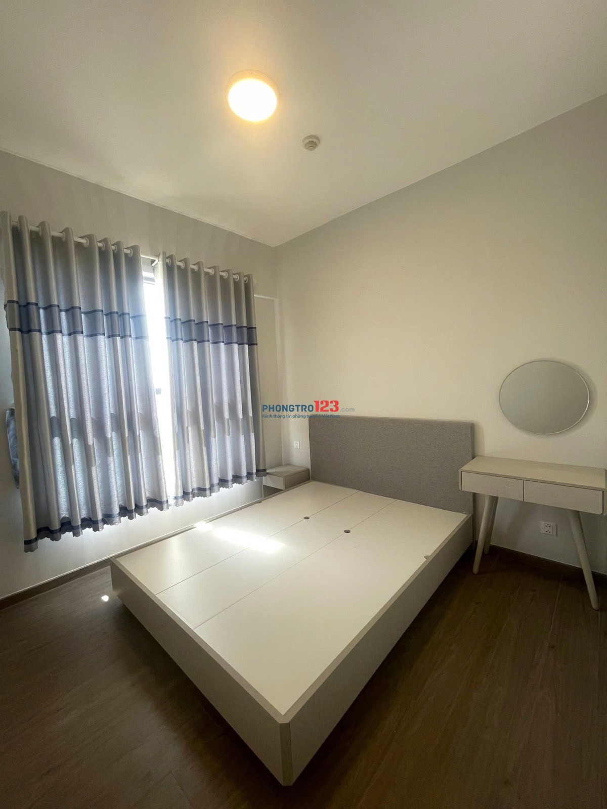 Cho thuê căn chung cư Kingdom Tô Hiến Thành, q10: 80m2 - 2p ngủ - NTCb -19tr