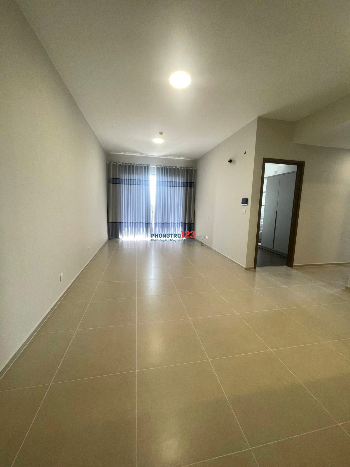 Cho thuê căn chung cư Kingdom Tô Hiến Thành, q10: 80m2 - 2p ngủ - NTCb -19tr