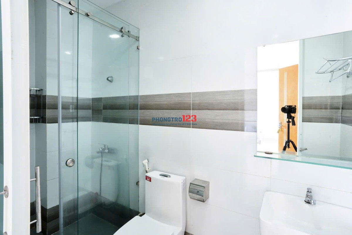 Cho thuê studio full nội thất - cửa sổ thoáng - ngay trung tâm quận 2 - phố tây Thảo Điền