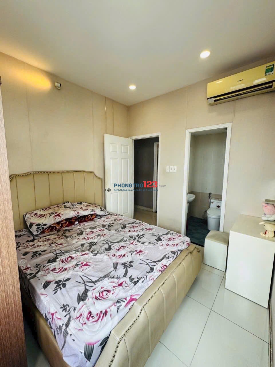 Chung cư Carillon 2 - Hòa Thạnh, Tân Phú : 97m2, 3p ngủ, NT, 12tr/th