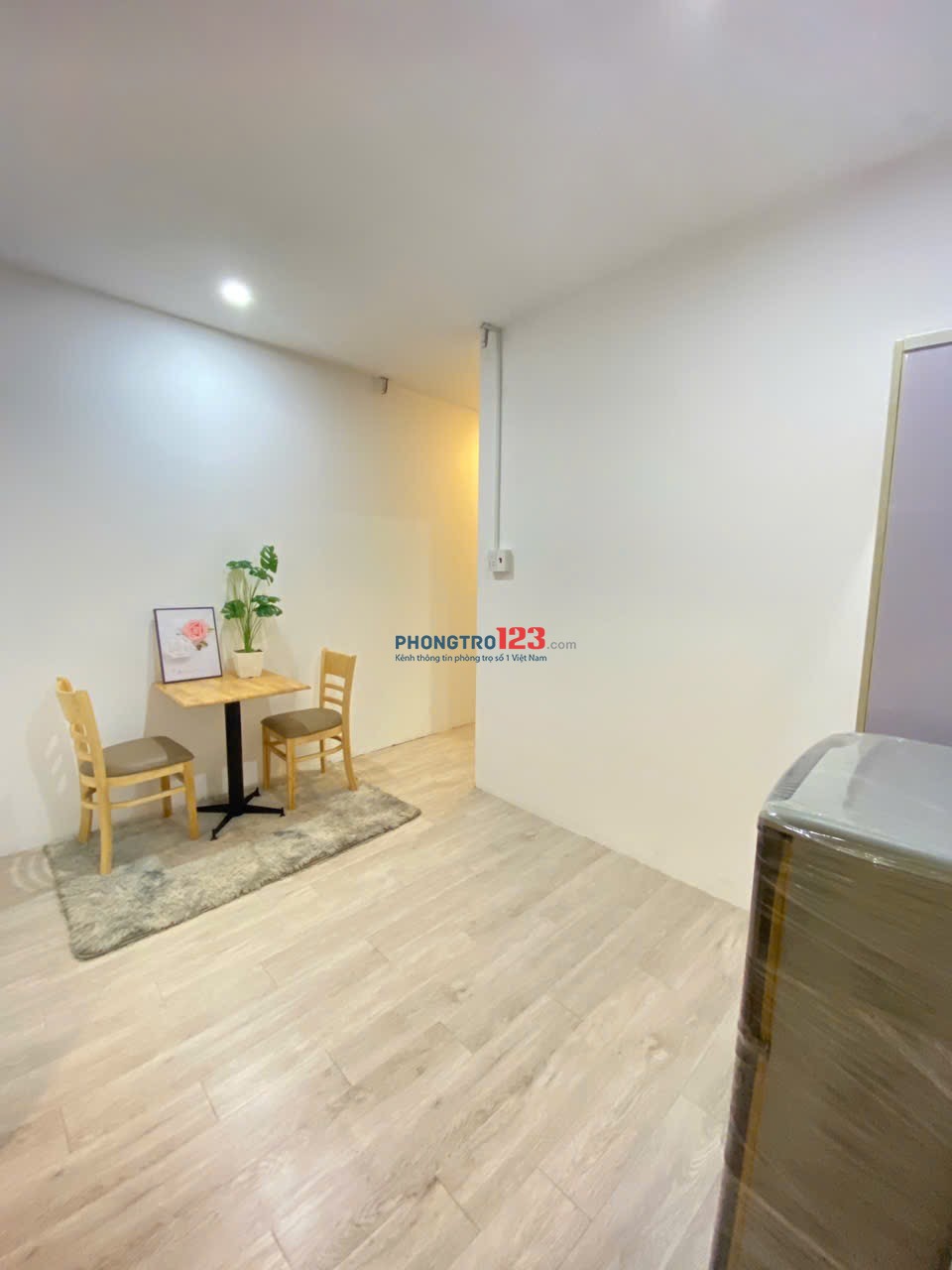 Chính Chủ Cho Thuê 1 Phòng Ngủ Giá Rẻ Ngay Bàu Cát