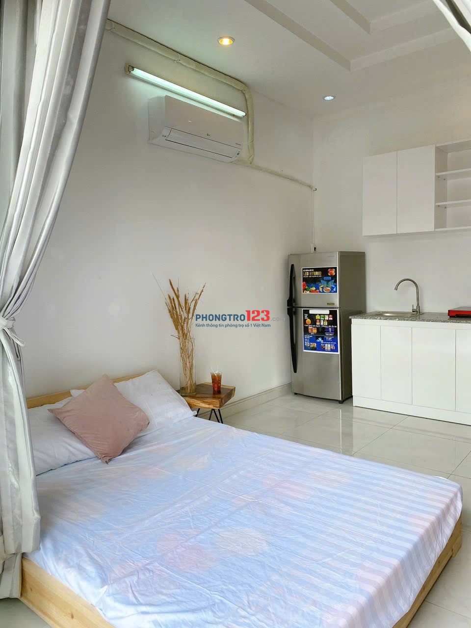 Phòng Cho Thuê Bình Thạnh Rộng 35m2, Ban cong. Giá Rẻ Chỉ 5TrX. Gần Ngã Tư Hàng Xanh