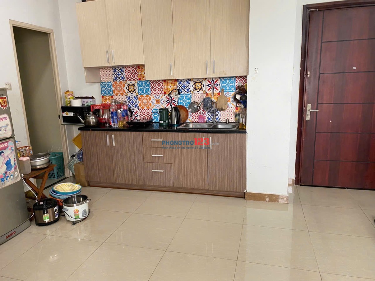 TÌM NỮ Ở GHÉP THÁNG 6 DỌN VÀO Ở - CHUNG CƯ Q2