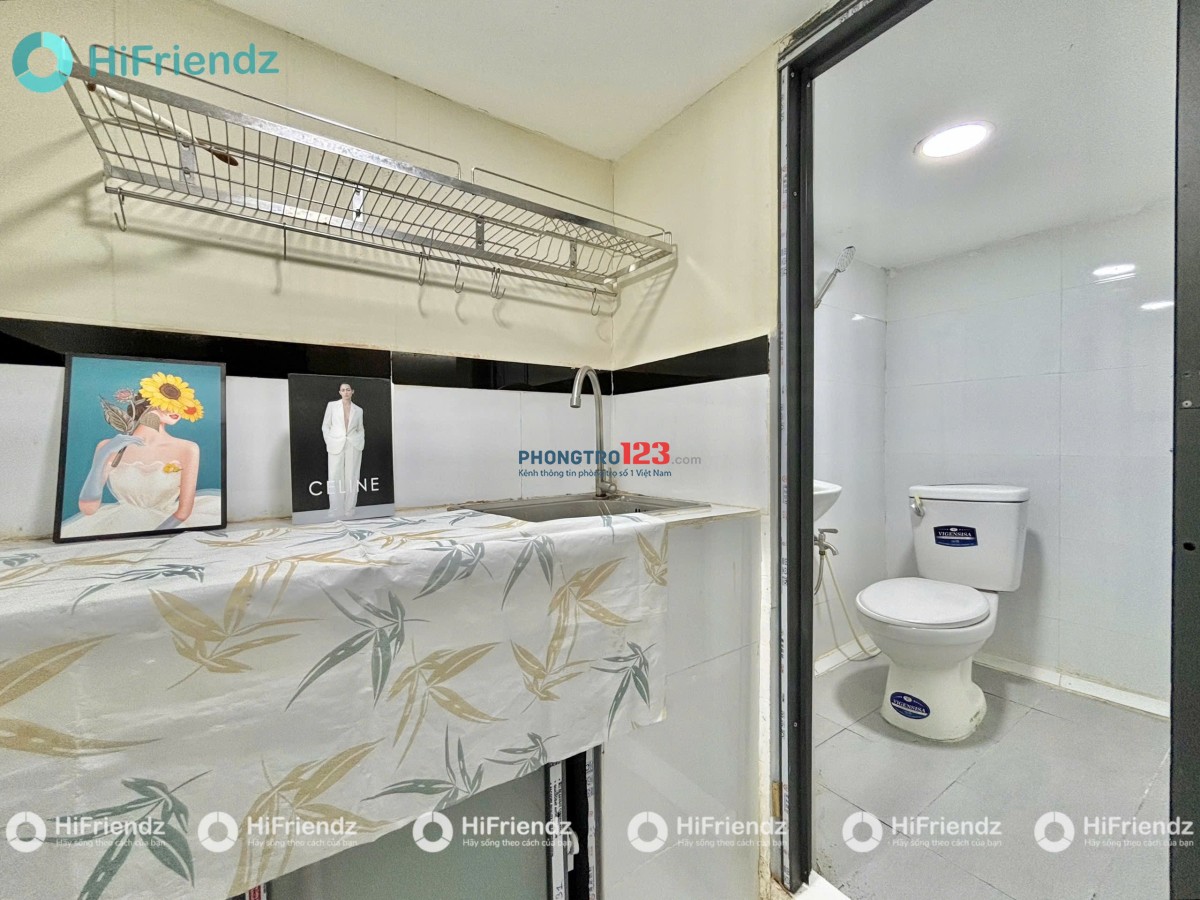 Cho Thuê Phòng Trọ, Gác cao 1M8, Máy lạnh. cọc giữ phòng chỉ 2Tr