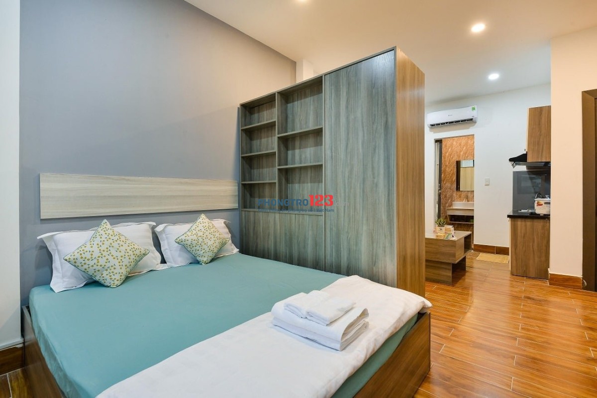 Cho thuê Căn Hộ có Thang máy/Bảo Vệ - Khu Sân Bay - Cv Hoàng Văn Thụ