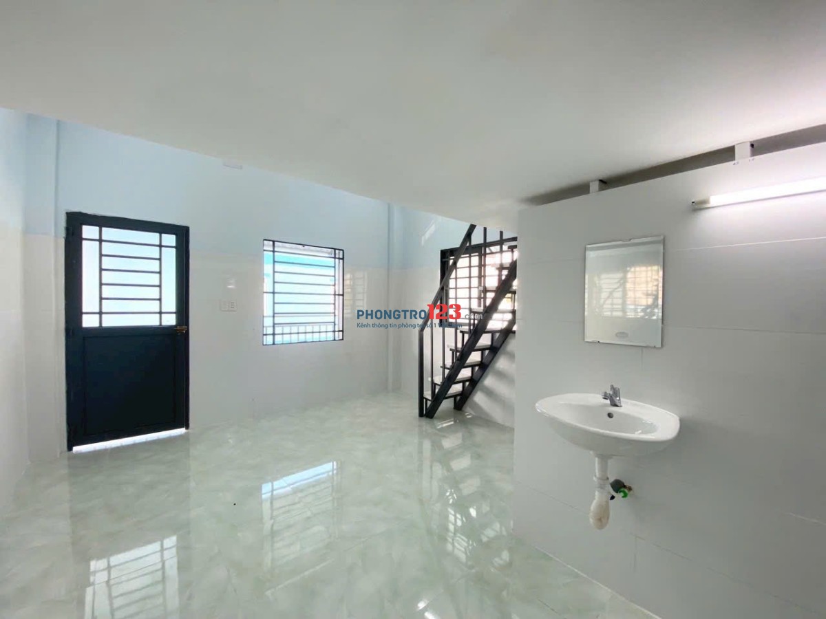 Cho Thuê Phòng Trọ Gác Cao 2M Thoáng Mát - Không Giới Hạn Người Ở - Gần Mai Chí Thọ