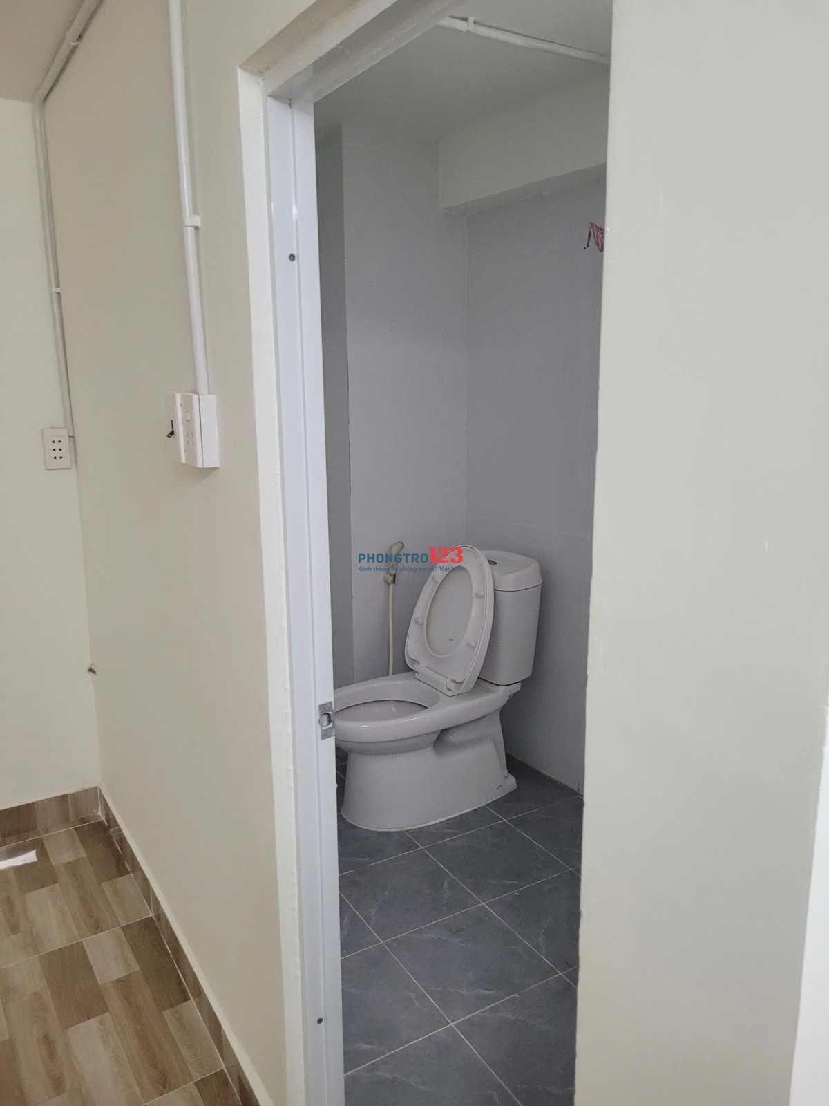Phòng trọ gần đầm sen và đại học Văn Hiến, quận Tân Phú
