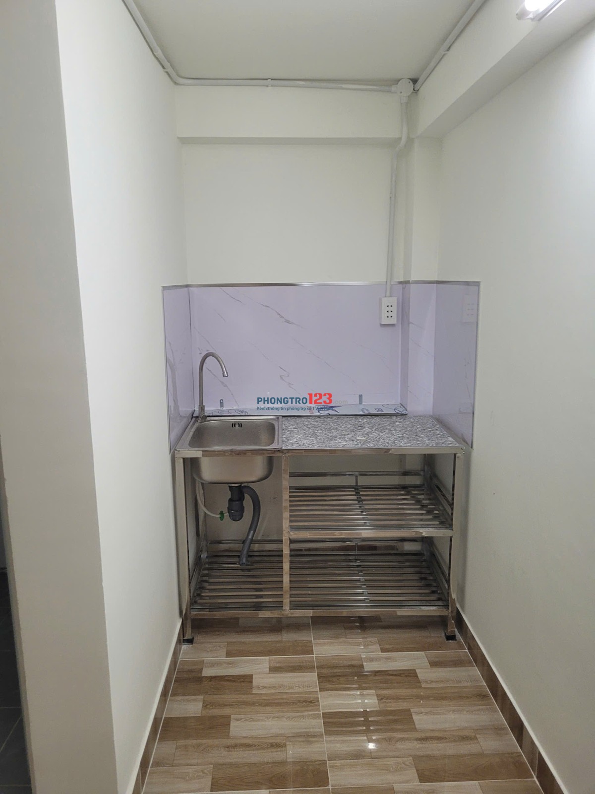 Phòng trọ gần đầm sen và đại học Văn Hiến, quận Tân Phú