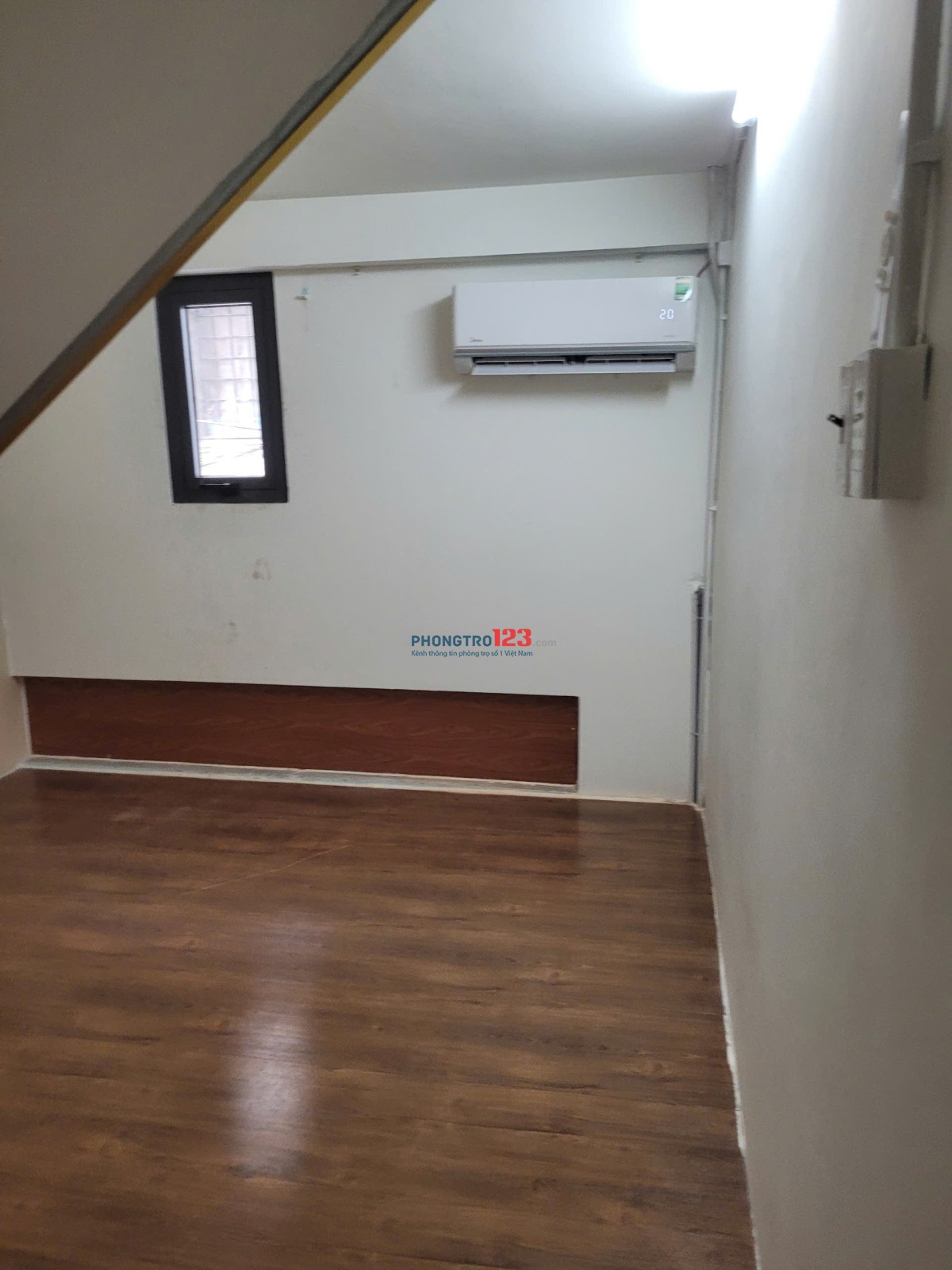 Phòng trọ gần đầm sen và đại học Văn Hiến, quận Tân Phú