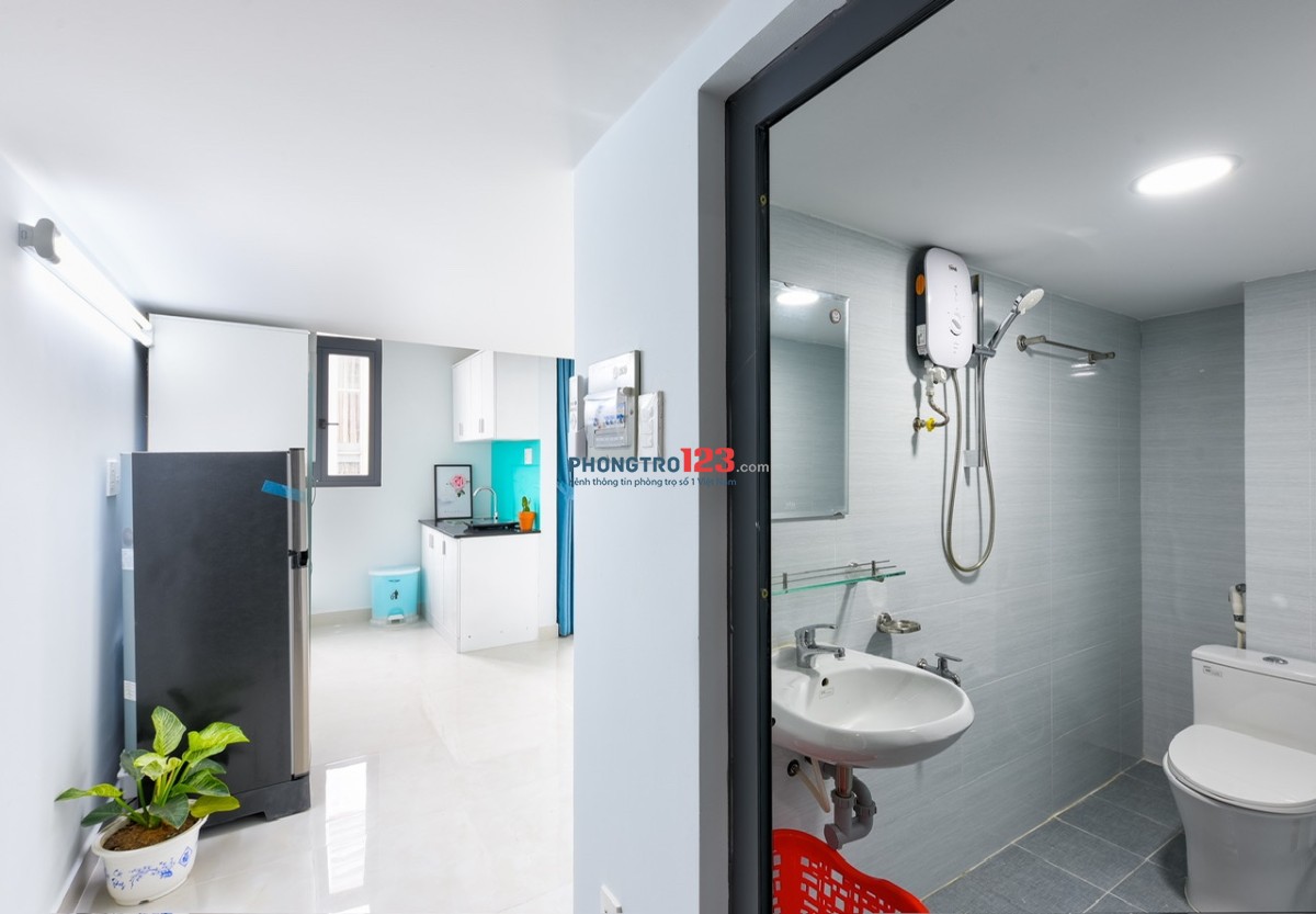 PHÒNG RỘNG, GIÁ RẺ, THUẬN TIỆN ĐI LẠI CÁC TRƯỜNG