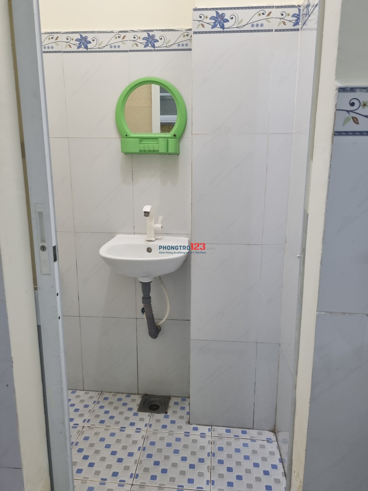 Chính chủ cho thuê nguyên căn ngay trung tâm q12