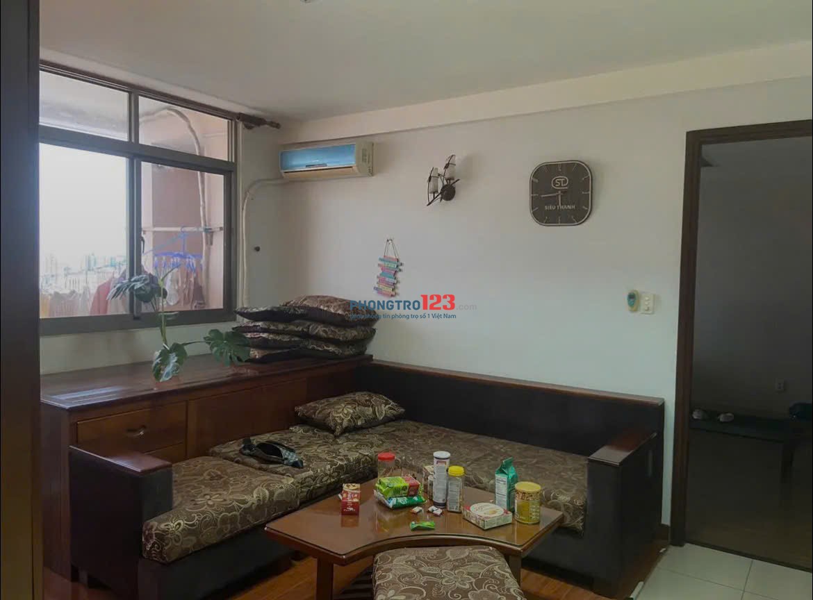 Chung cư Screc , P12, Q3, nội thất, 2p, 85m2, giá 13tr/tháng