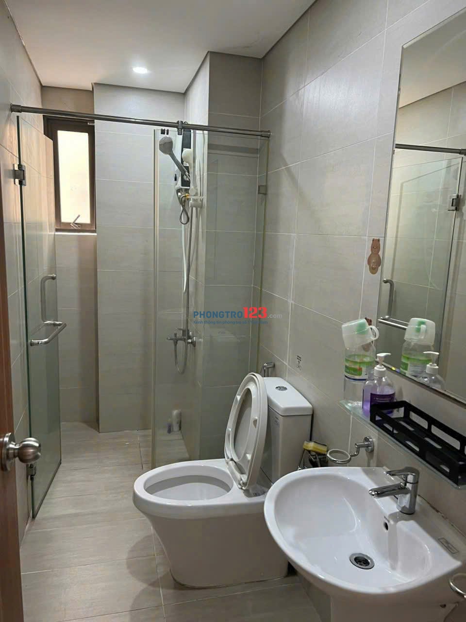 Chung cư Carillon 2 - Hòa Thạnh, Tân Phú : 90m2, gồm 3p ngủ, chỉ 12tr/th