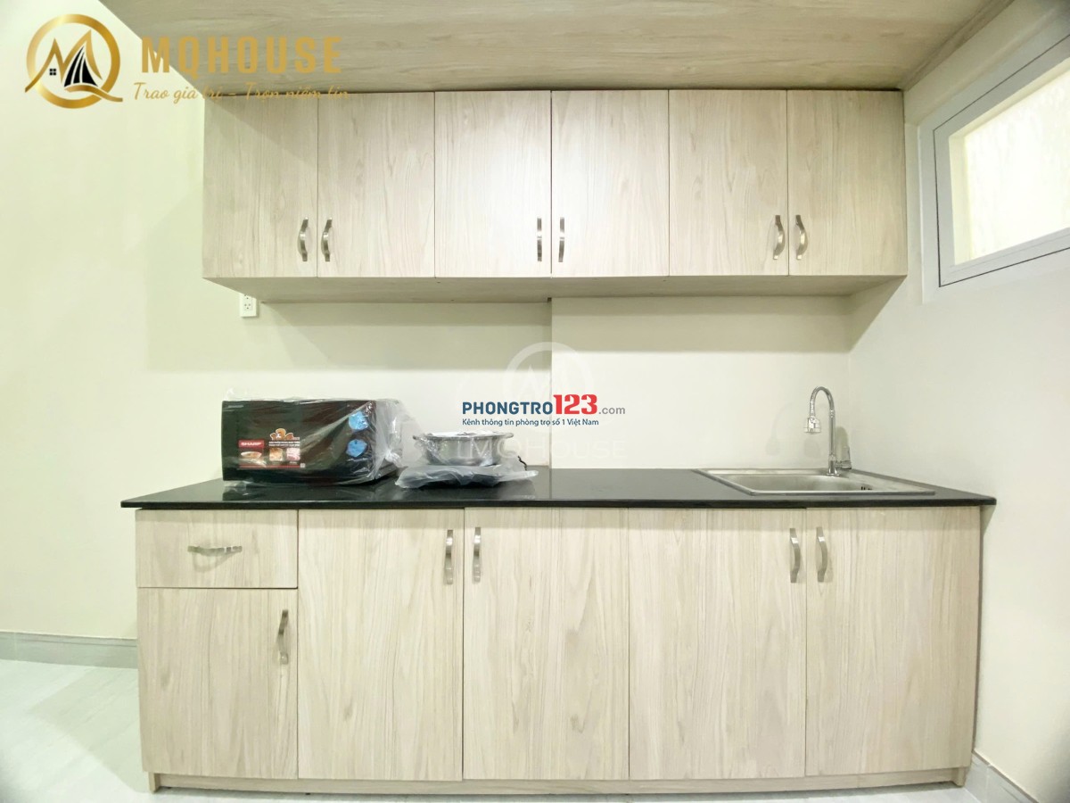 Cho thuê CHDV Duplex nhà mới - thang máy đối diện Etown Cộng Hoà - Ga T3