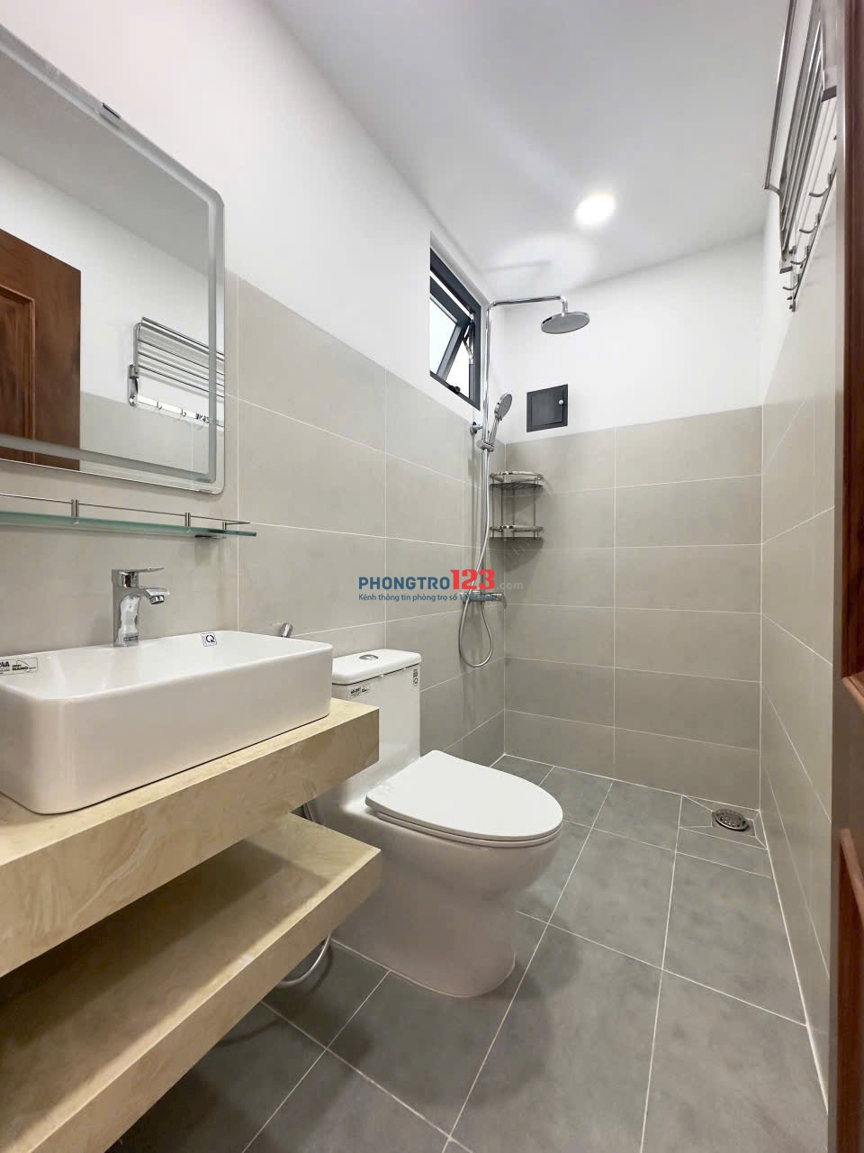 Cho thuê phòng 38m2 mới 100% máy giặt riêng, cửa sổ trời - Bình Thạnh gần quận 1, quận 2, quận 3